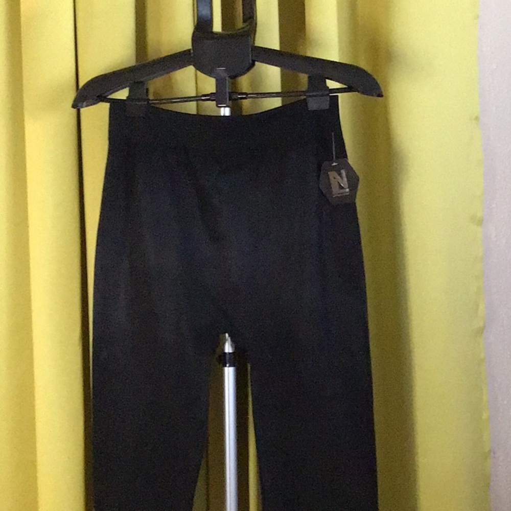 Plus size yoga pants with top nwt lot133 1X2X